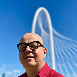 Micah Boswell in front of the Margaret Hunt Hill Bridge, Dallas